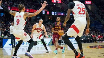 Love, Garland score 22 as Cavs rout depleted Raptors 144-99