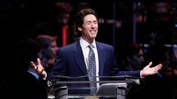 Texas plumber who found cash in Lakewood wall 'upset' with Joel Osteen: 'Should have heard something'