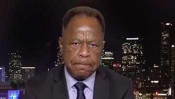 FOX News' Leo Terrell stops man from shoplifting at LA Starbucks: 'Crime has been normalized'