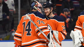 Struggling Edmonton Oilers fire Dave Tippett