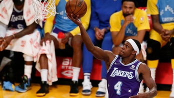 Cavs acquire Rondo from Lakers for Valentine