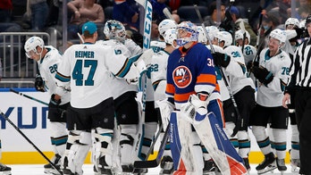 Karlsson scores in OT to give Sharks 2-1 win over Islanders