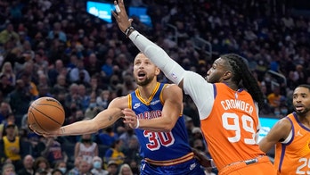 Curry bounces back, Warriors end Suns' 18-game streak 118-96