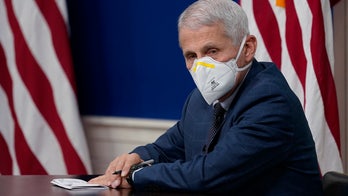 Fauci says mandating vaccine for domestic travel is something that should be considered