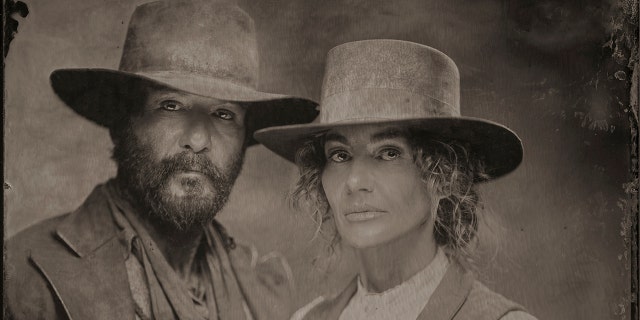 Tim McGraw as James Dutton and Faith Hill as Margaret Duttonof the Paramount+ original series "1883."