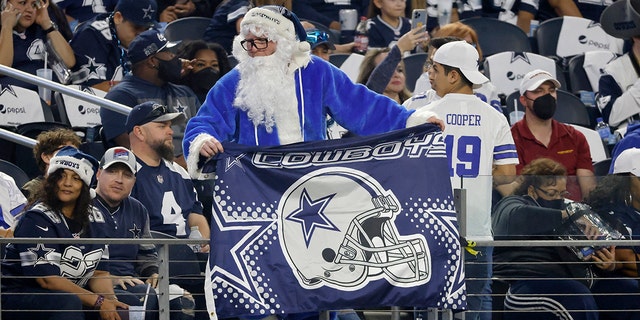 cowboys santa