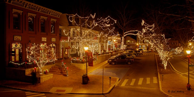 Dahlonega, Georgia (Discover Dahlonega)