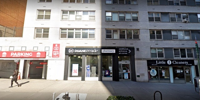 Duane Reade on E. 34th St, New York, New York (Google Maps)