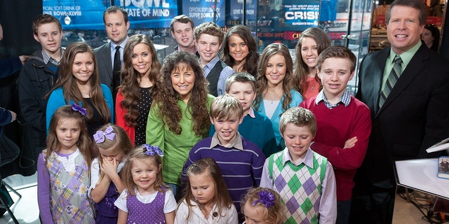 A família Duggar faz uma aparição na televisão em março de 2014.