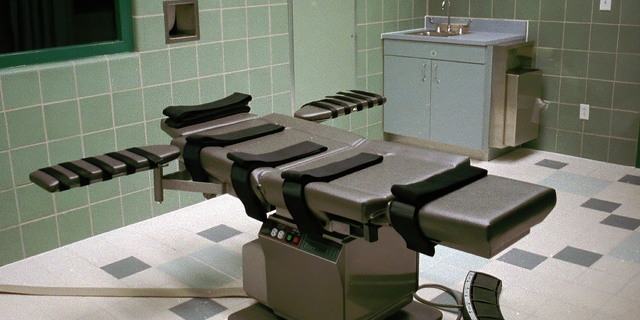 This March 22, 1995, photo, shows the interior of the execution chamber in the U.S. Penitentiary in Terre Haute, Ind. 