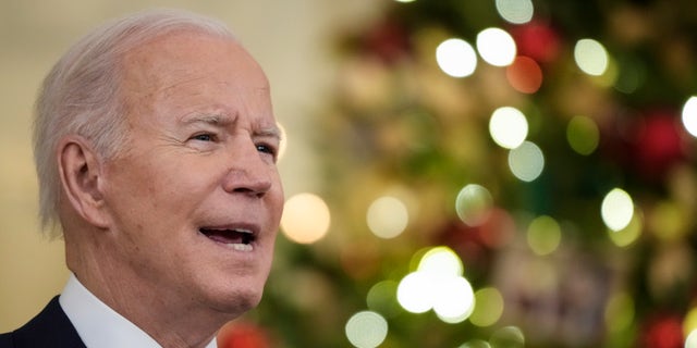 President Joe Biden speaks about the omicron variant of the coronavirus. (Photo by Drew Angerer/Getty Images)