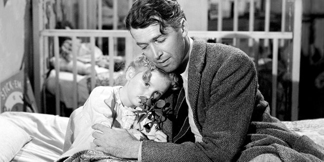 Karolyn Grimes said she enjoyed working with the "gentle" Jimmy Stewart.