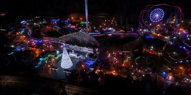 Holiday Lights at Lake Compounce in Bristol, Connecticut (Credit: Lake Compounce)