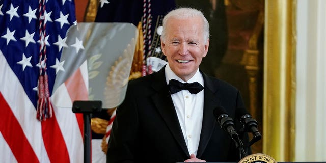 U.S President Joe Biden hosts the Kennedy Center Honorees Reception in the East Room of the White House in Washington, U.S, December 5, 2021. REUTERS/Ken Cedeno 
