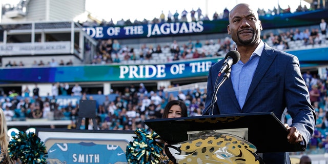 Former Jacksonville Jaguars wide receiver Jimmy Smith is inducted into the Pride of the Jaguars during halftime of the NFL game between the Minnesota Vikings and the Jacksonville Jaguars on December 11, 2016, at EverBank Field in Jacksonville, Fla.