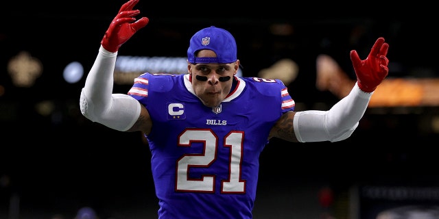 Jordan Poyer #21 of the Buffalo Bills walks off the field after a win over the New Orleans Saints at Caesars Superdome on November 25, 2021 in New Orleans, Louisiana.