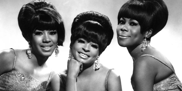 Wanda Young (center) of The Marvelettes, has died at age 78.