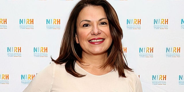 NEW YORK, 纽约 - 四月 30: Patti Solis Doyle poses for a photo during the National Institute for Reproductive Health's Champion of Choice luncheon at The Ziegfeld Ballroom on April 30, 2019 在纽约市. (Photo by Cindy Ord/Getty Images for National Institute for Reproductive Health)