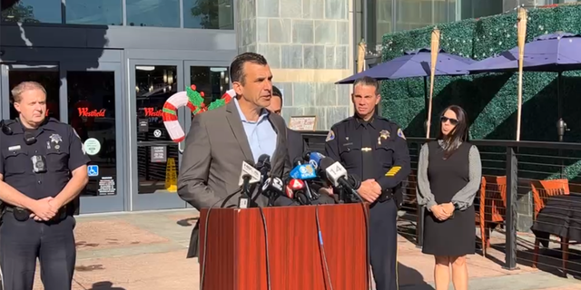San Jose Mayor Sam Liccardo speaks at a press conference in December 2021.