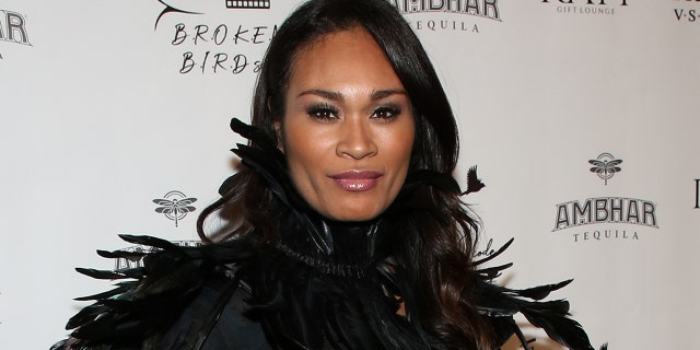 Tara Wilson married Chris Noth in 2012.