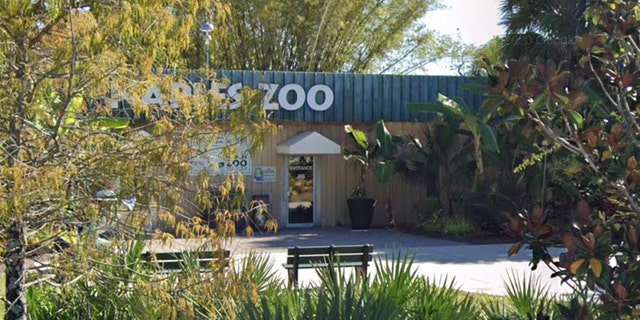 Entrance to Naples, Florida, zoo. 