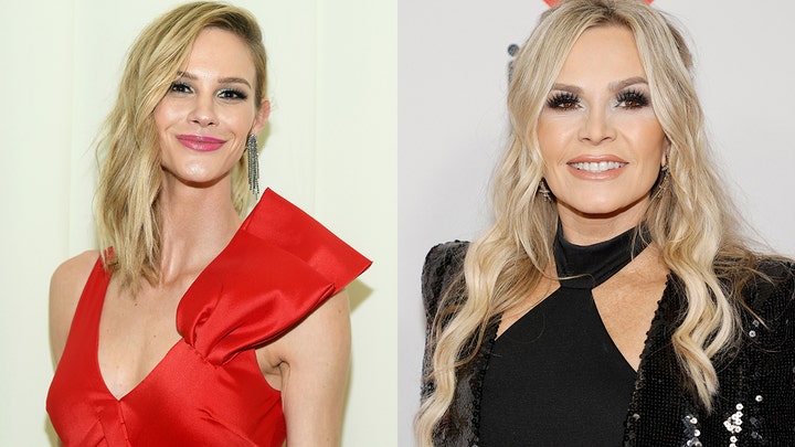 Fox News Flash top entertainment headlines 12/27