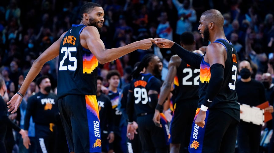 Suns win 17th straight by beating Warriors 104 96 Fox News