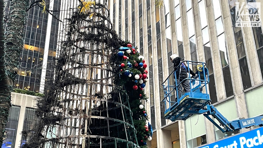 Crew dismantle Fox News' All-American Christmas Tree after fire