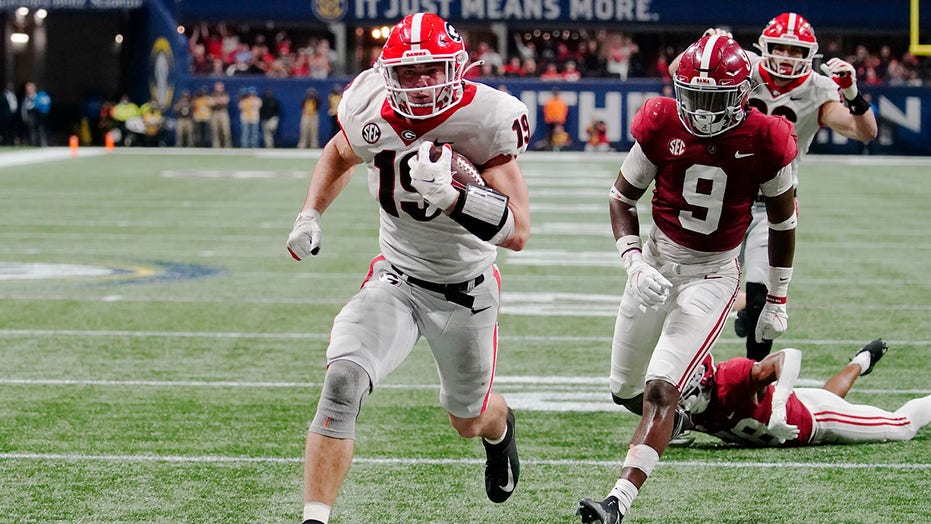 Tight ends take center stage in College Football Playoff