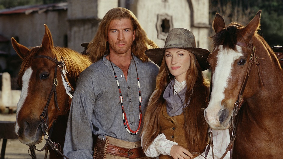 Jane Seymour reunites with her ‘Dr. Quinn, Medicine Woman’ co-stars: ‘They still carry me’