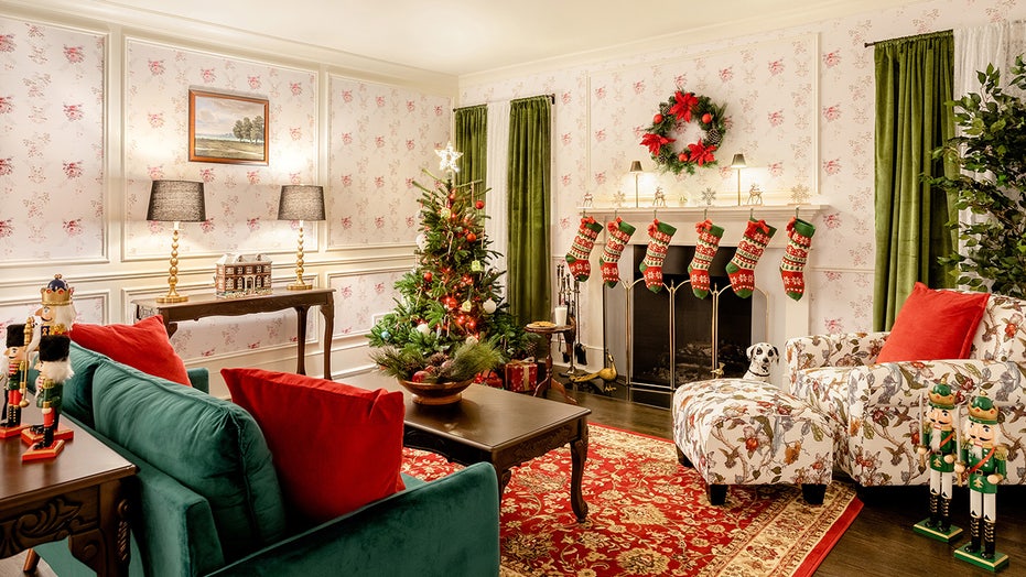 Home Alone' house hits Airbnb this Christmas season | Fox News