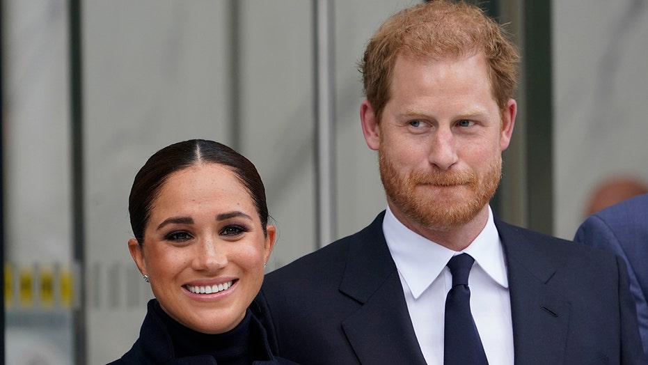Meghan Markle, Prince Harry release holiday card featuring first photo of daughter Lilibet Diana