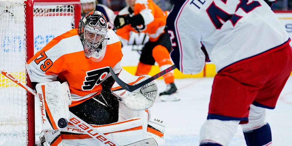 Another Carter Hart background that I saw NHL posted on their Instagram  story last week - my favourite so far : r/Flyers