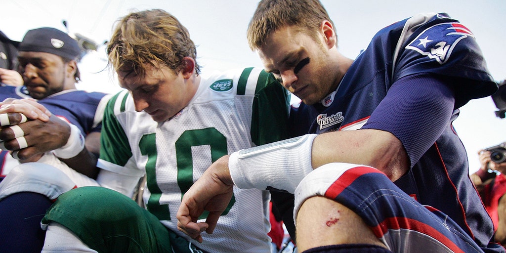 Tom Brady retiring: Look at how other QBs in 2000 draft class fared - Vimarsana News