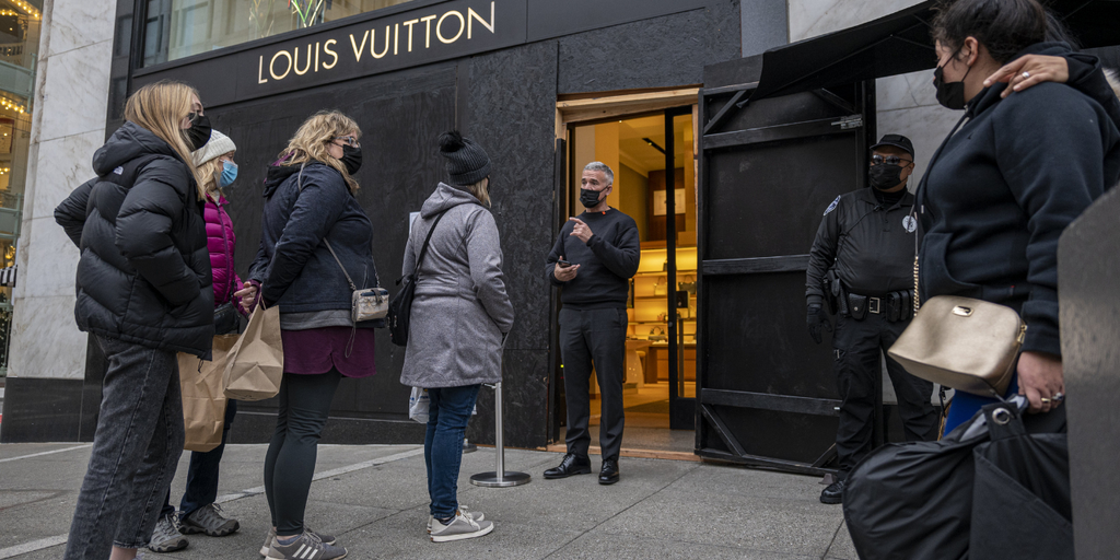 California authorities recover over $200k in stolen items from Louis Vuitton  and Lululemon