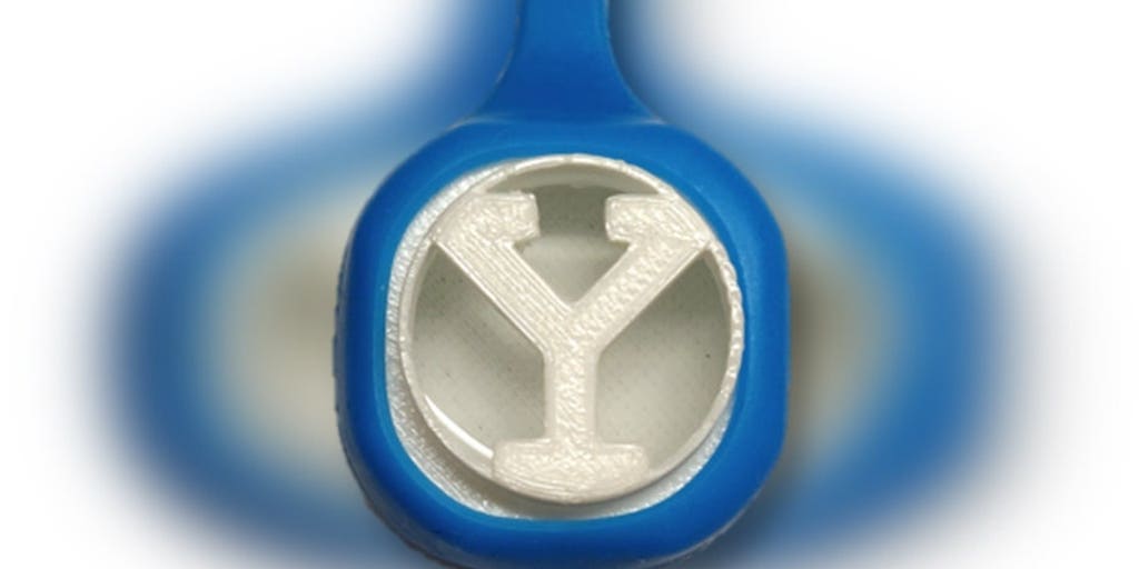 Yale researcher teams develops wearable clip to detect COVID - Vimarsana News