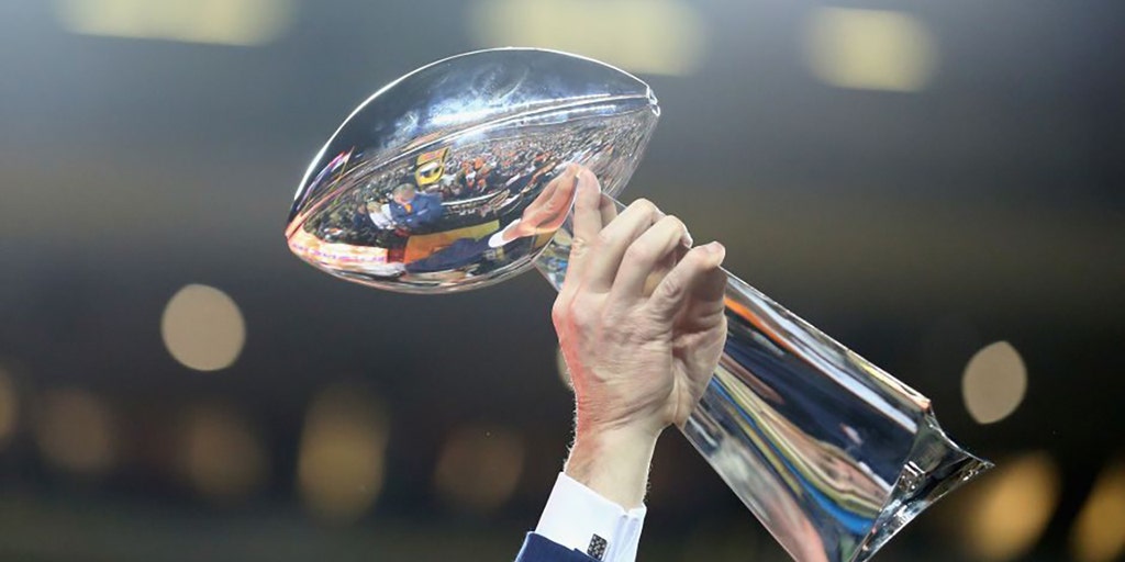 Super Bowl consumer spending 2011-2023