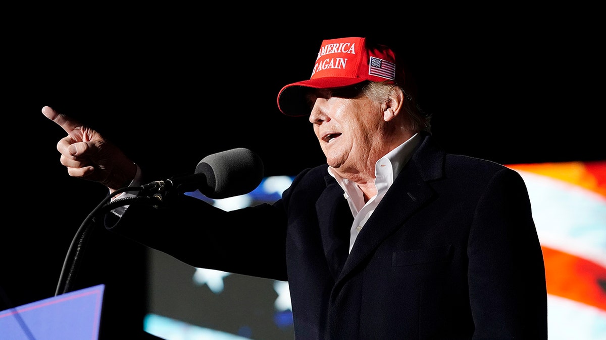 Trump rally in Arizona