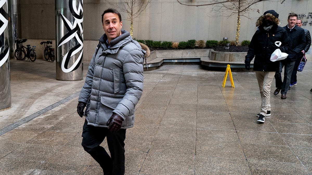 Major League Baseball deputy commissioner Dan Halem arrives for a meeting in New York, Monday, Jan. 24, 2022. Negotiators for locked-out baseball players and management met in person for the first time since Dec. 1, the day before the start of the sport's first work stoppage since 1995.