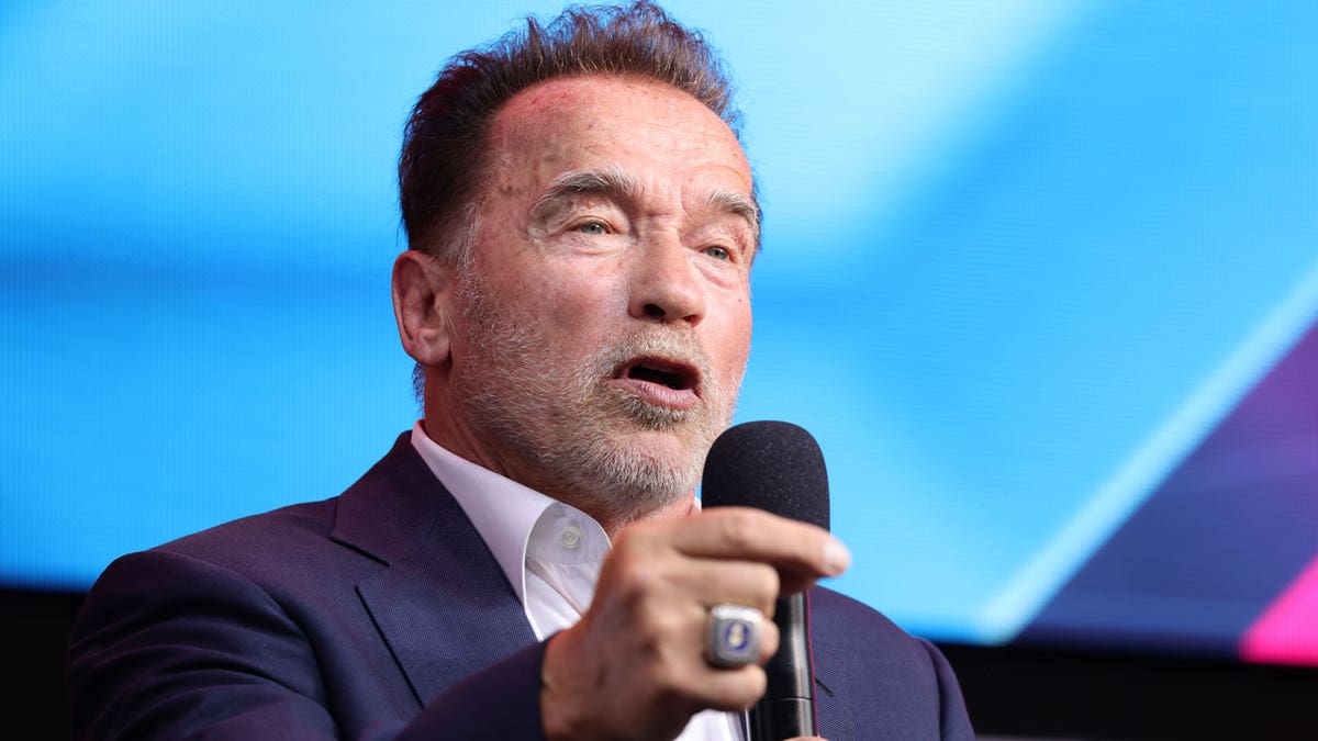 Arnold Schwarzenegger was involved in a car accident.
