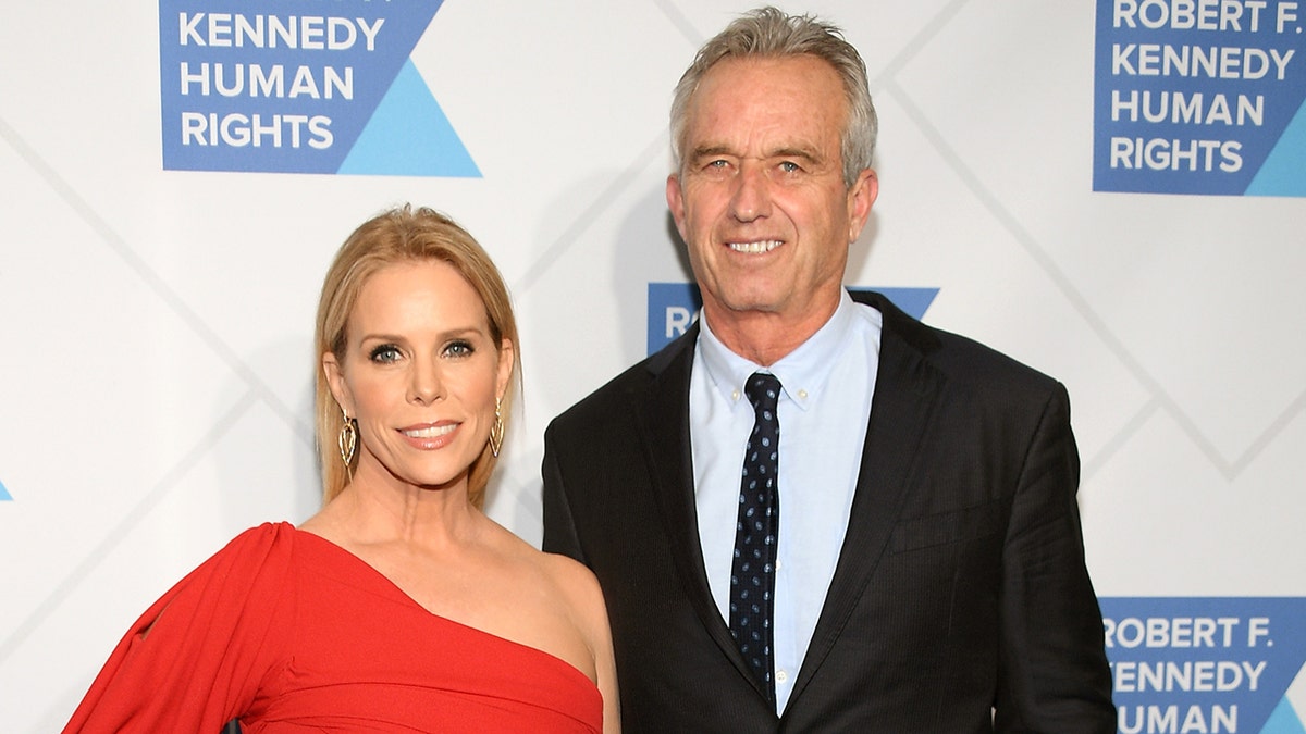 cheryl hines and robert f. kennedy jr smiling