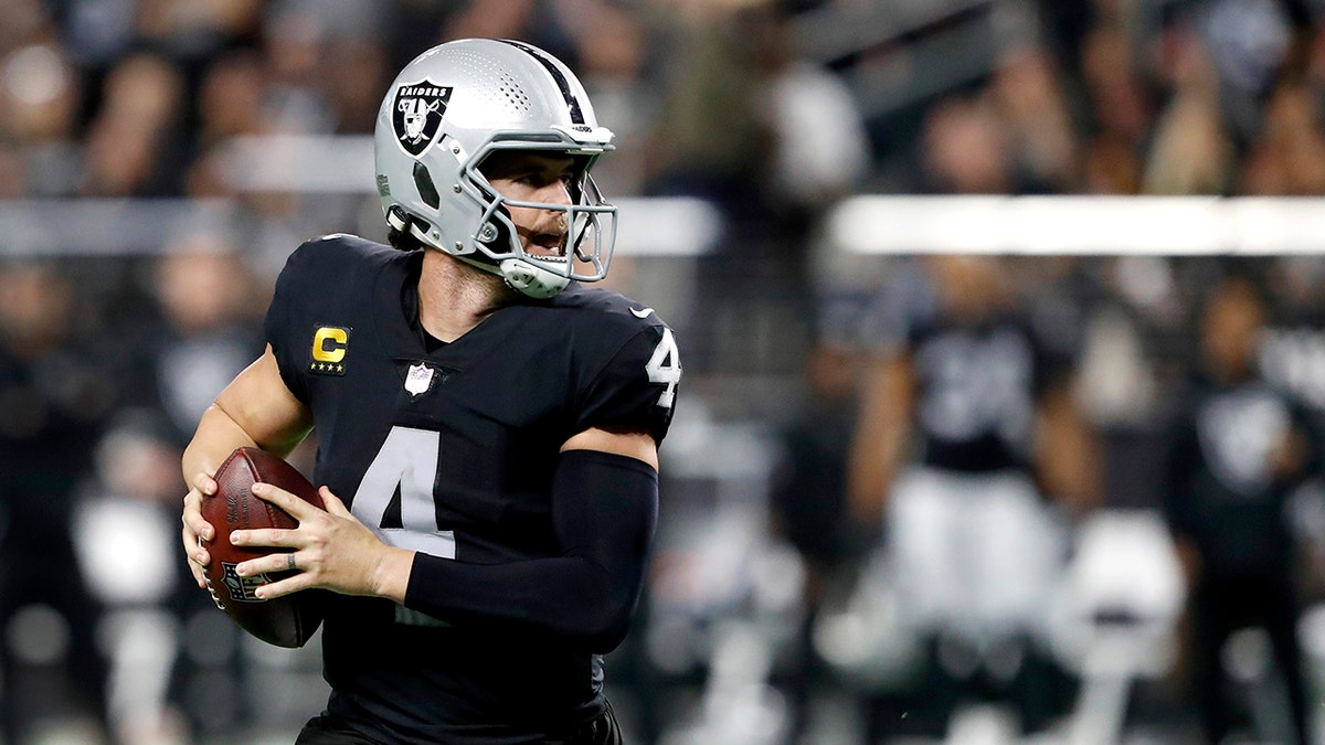 Quarterback Derek Carr of the Las Vegas Raiders