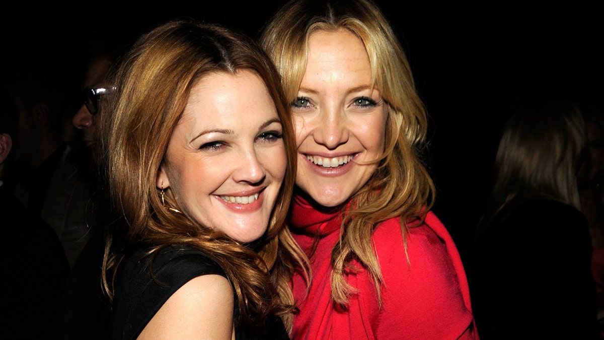 Drew Barrymore (left) and Kate Hudson