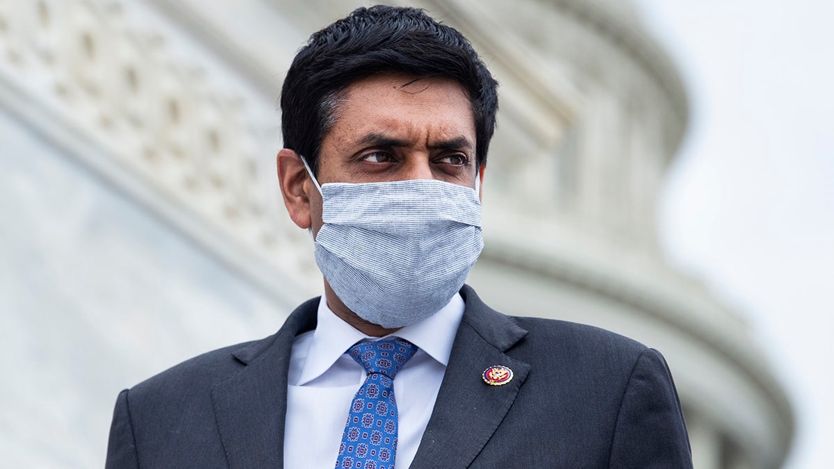 Ro Khanna in mask