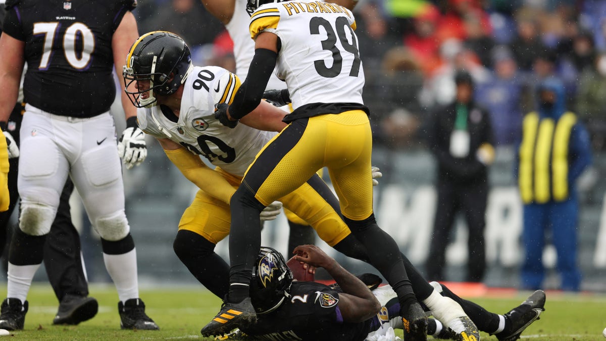 Steelers' TJ Watts Says He Will Make Long-awaited Return Against Saints ...