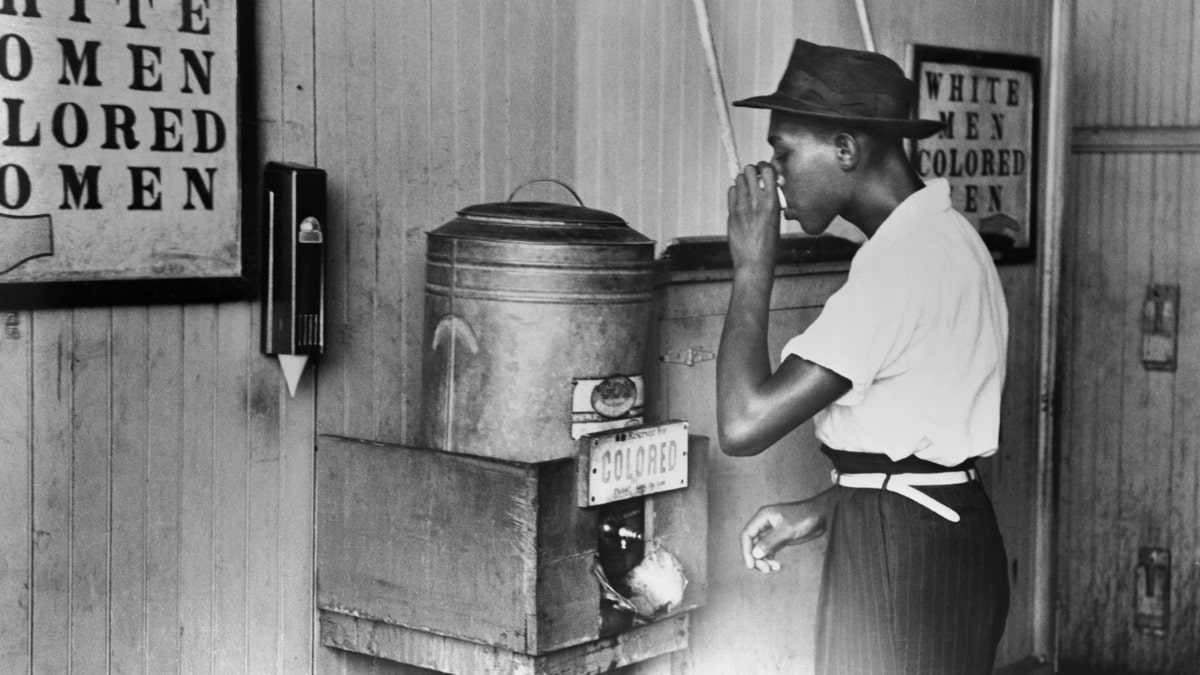 Jim Crow south colored fountain in Oklahoma City, 1939