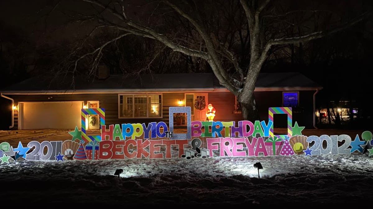 Beckett and Freya Humenny, who both recently turned 10, first made headlines in 2012 after being born in different years. They celebrated their birthdays by taking a family trip to a bowling ally near their Minnesota home.