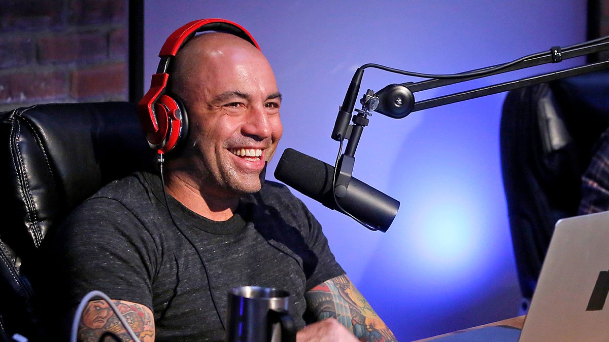 Spotify announced that it will begin to put a disclaimer at the beginning of Joe Rogan’s show when he discusses COVID.