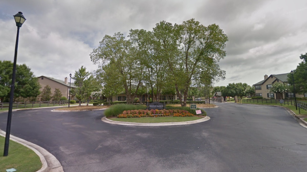 Lawsons Ridge Drive, Huntsville, AL (Google Maps)