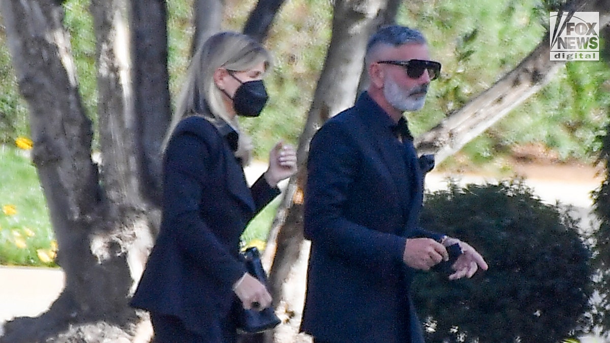 "Full House" co-stars were in attendance at the funeral Friday, including Lori Loughlin.
